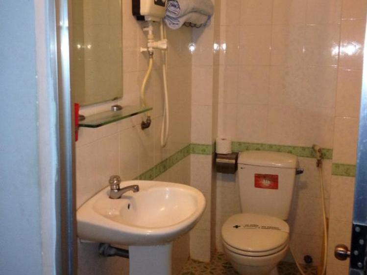 Hoang Ha Hotel На Транг Екстериор снимка
